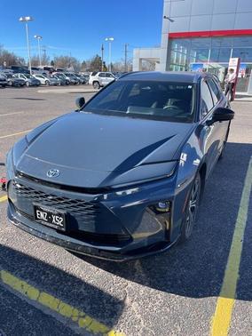 2025 Toyota Crown Signia XLE