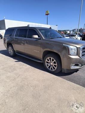 2016 GMC Yukon XL SLT