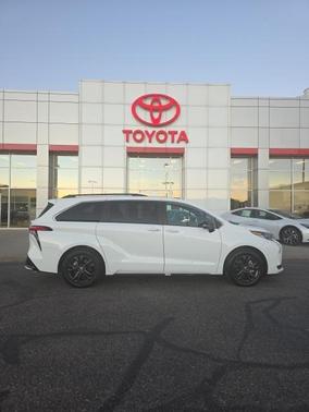2024 Toyota Sienna XSE 7 Passenger