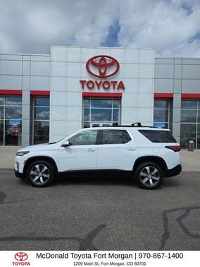 Summit White 2022 Chevrolet Traverse LT Leather