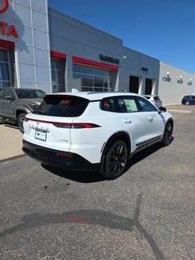 2025 Toyota Crown Signia Limited