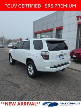2024 Toyota 4Runner SR5 Premium
