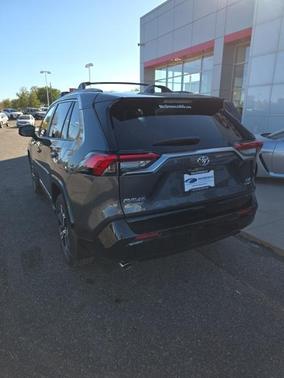 2025 Toyota RAV4 Hybrid SE