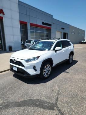 2020 Toyota RAV4 XLE Premium