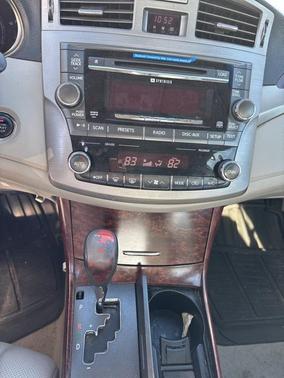 2011 Toyota Avalon Limited