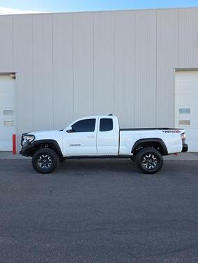 2022 Toyota Tacoma TRD Off Road