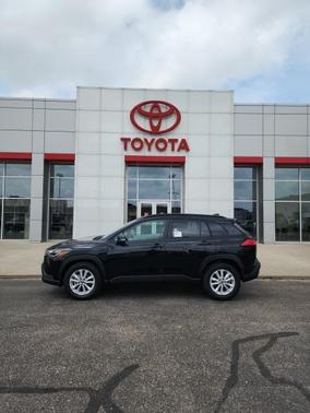 2025 Toyota Corolla Cross LE