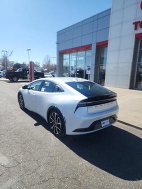 2025 Toyota Prius L