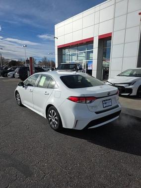 2022 Toyota Corolla Hybrid LE