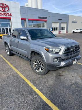 2016 Toyota Tacoma Limited