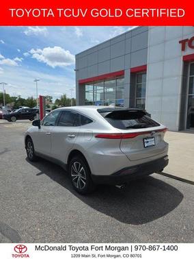 Titanium Glow 2024 Toyota Venza LE