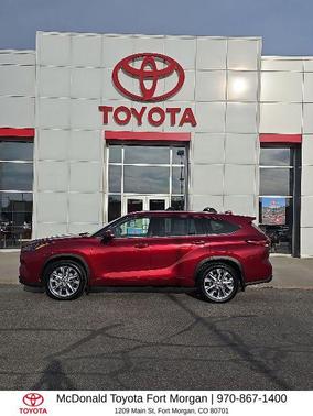 Ruby Flare Pearl 2023 Toyota Highlander Hybrid Limited