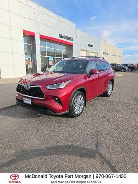 Ruby Flare Pearl 2023 Toyota Highlander Hybrid Limited