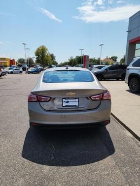 2022 Chevrolet Malibu FWD LT