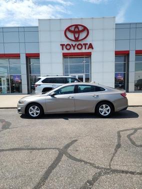 2022 Chevrolet Malibu FWD LT