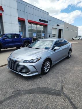 2021 Toyota Avalon XLE