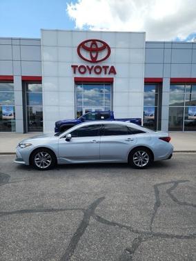 2021 Toyota Avalon XLE
