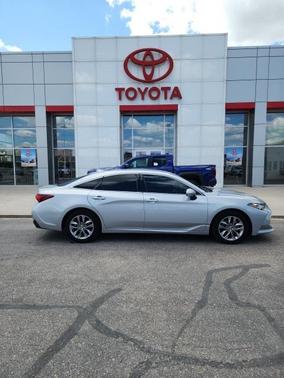 2021 Toyota Avalon XLE