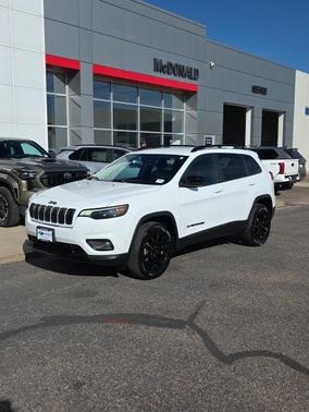 2023 Jeep Cherokee Altitude