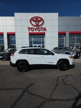 2023 Jeep Cherokee Altitude
