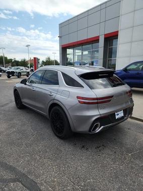 2022 Genesis GV70 2.5T AWD