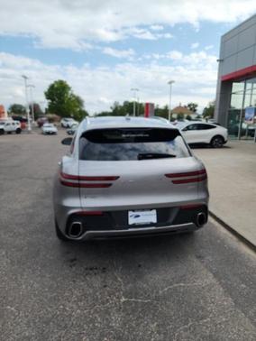 2022 Genesis GV70 2.5T AWD