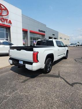 2023 Toyota Tundra Platinum