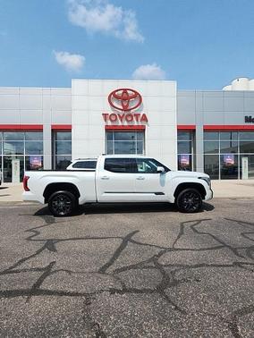 2023 Toyota Tundra Platinum