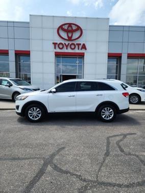 2016 Kia Sorento LX