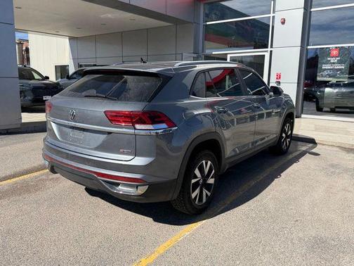 2022 Volkswagen Atlas Cross Sport 2.0T SE