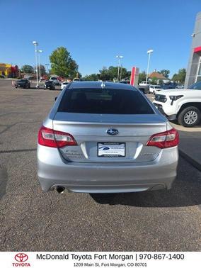Ice Silver Metallic 2016 Subaru Legacy Limited
