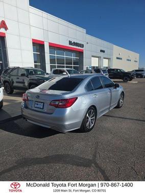 Ice Silver Metallic 2016 Subaru Legacy Limited