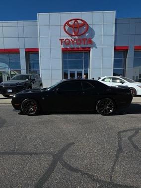 2016 Dodge Challenger SRT Hellcat