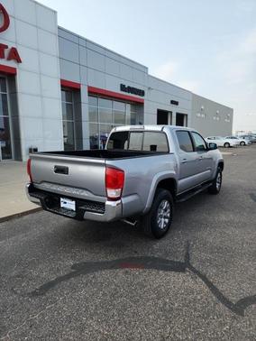 2016 Toyota Tacoma SR5
