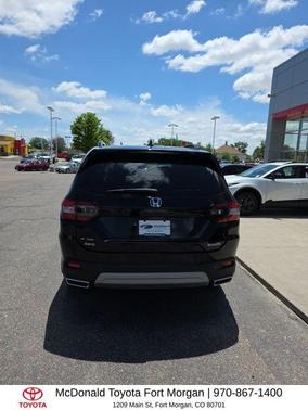 Crystal Black Pearl 2024 Honda Pilot Touring 8-Passenger