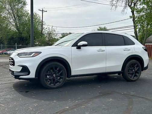 2025 Honda HR-V AWD Sport