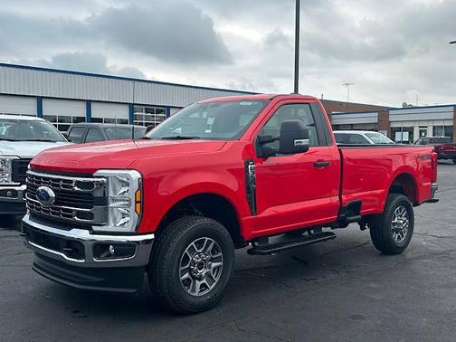 2025 Ford F-350 XLT