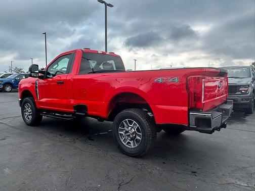 2025 Ford F-350 XLT