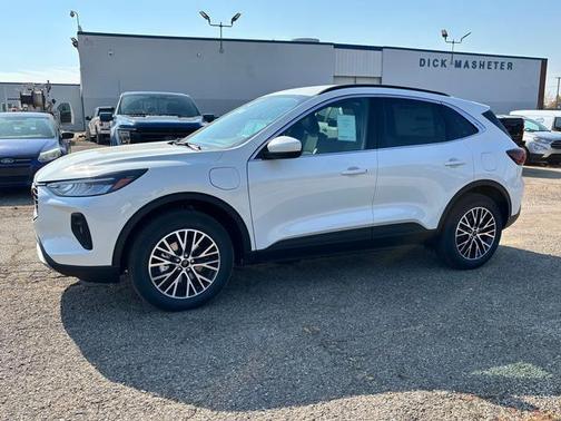 2025 Ford Escape Base