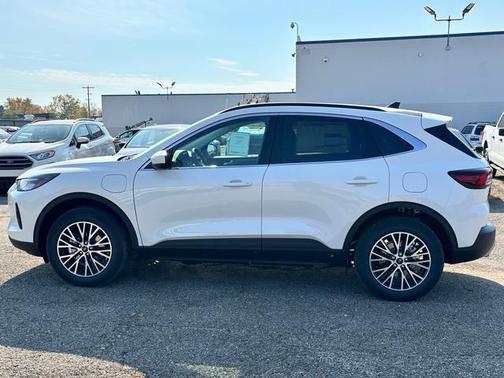 2025 Ford Escape Base