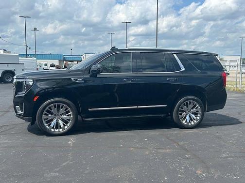 2021 GMC Yukon SLT