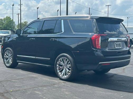 2021 GMC Yukon SLT