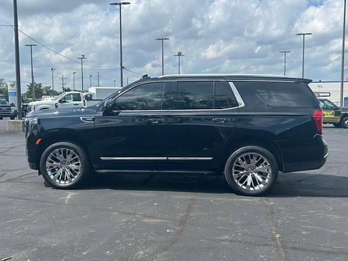 2021 GMC Yukon SLT