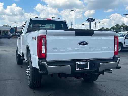2025 Ford F-350 XLT