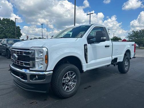 2025 Ford F-350 XLT