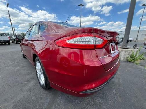 2015 Ford Fusion SE
