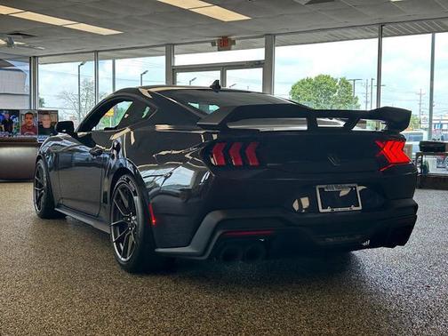 2025 Ford Mustang Dark Horse Fastback