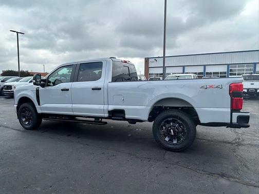 2025 Ford F-250 XL