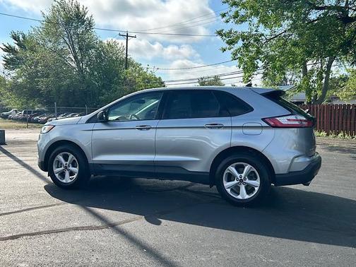 2020 Ford Edge SE