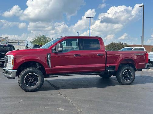 2025 Ford F-250 XLT